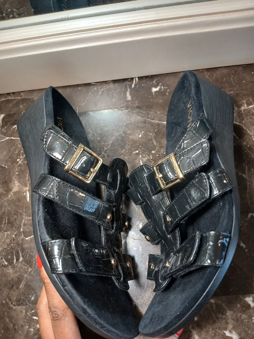 Vionic Black Croc-Embossed Triple Buckle Slide Sandals